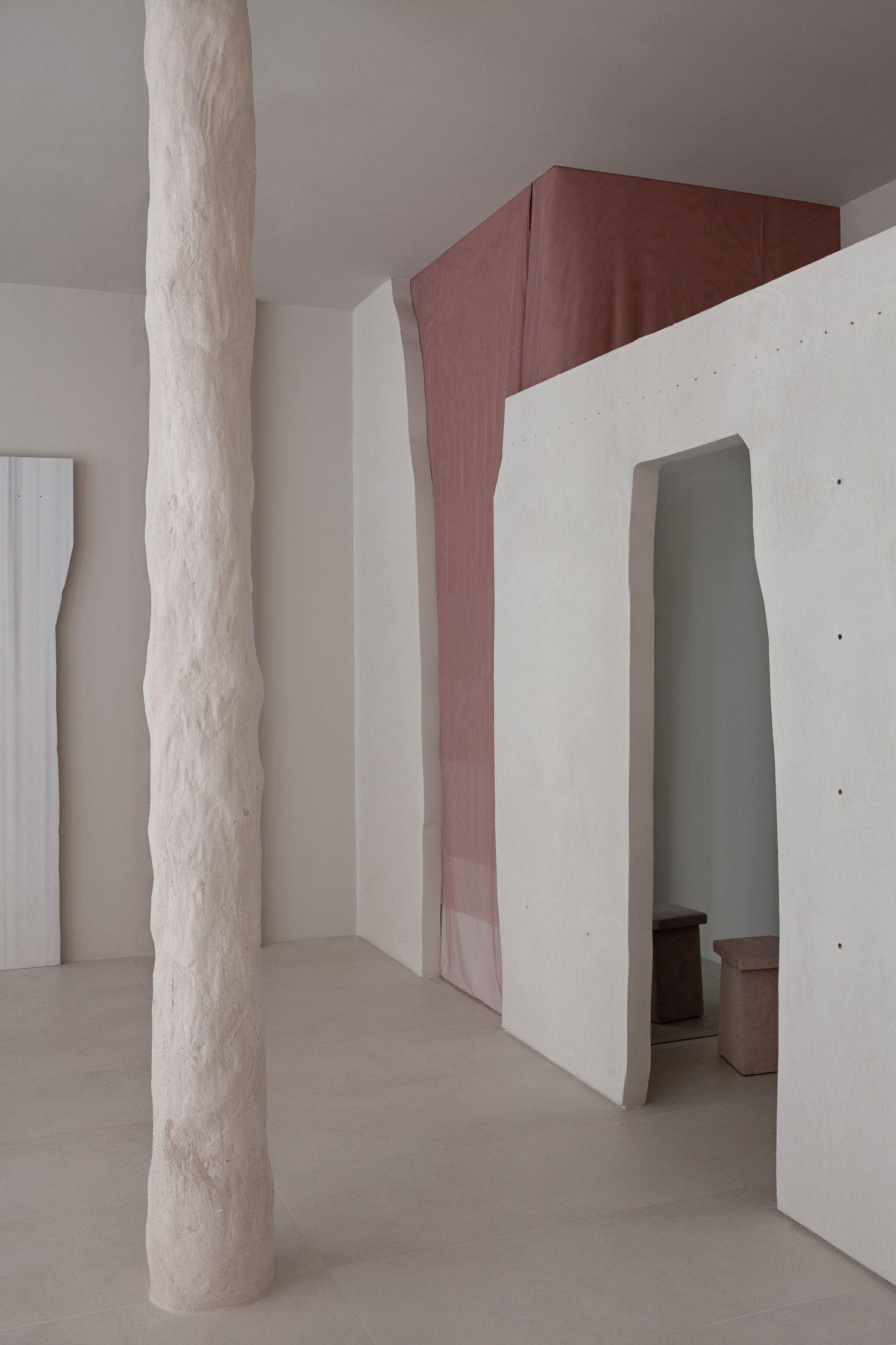 西班牙内衣品牌Ciszak Dalmas Ferrari新概念体验设计-1