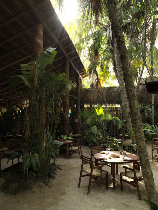 墨西哥 NOMA 餐厅 | 传统市场灵感与现代设计融合-13