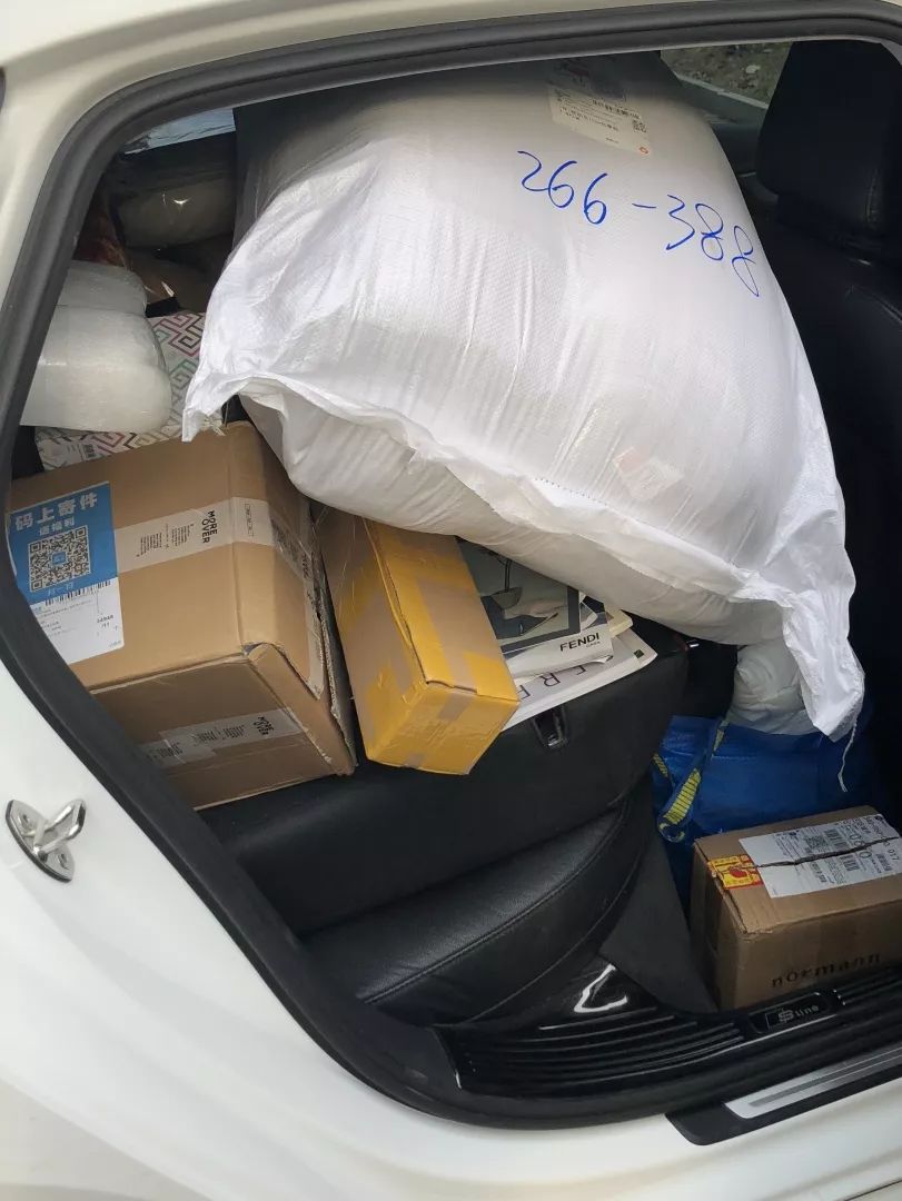 融合古典与现代，打造 42 平米住宅空间的魅力设计-16