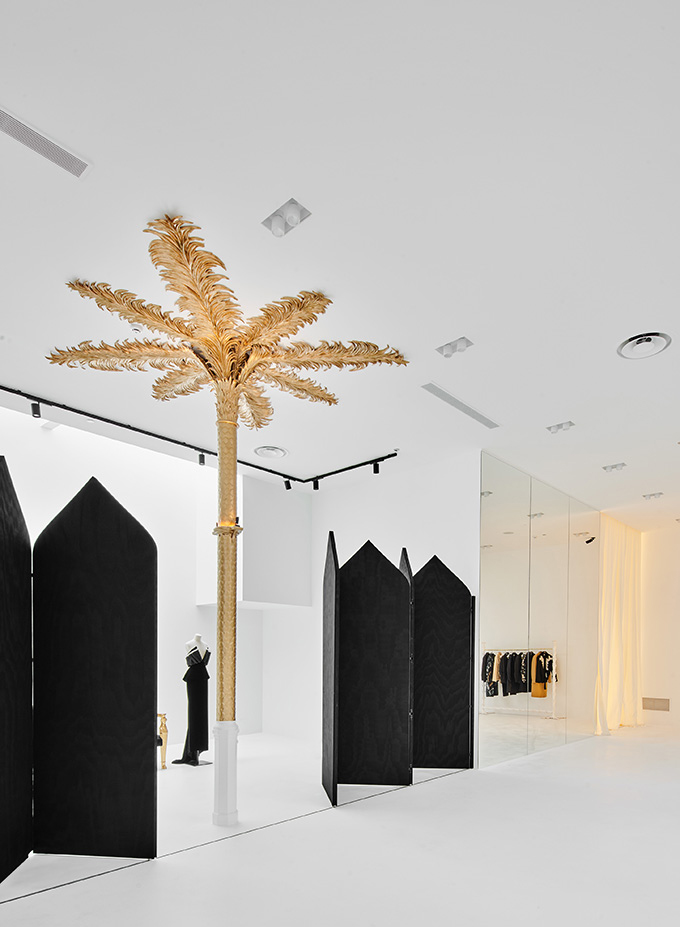 Darial Concept Store in Barcelona by Djaba Diassamidze.-15