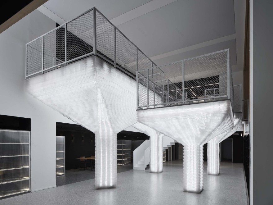 Office Warehouse 内的咖啡和阅读空间改造丨中国上海丨HCCH Studio-10