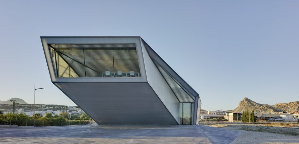 城郊企业孵化器·西班牙阿尔切纳办公楼-16