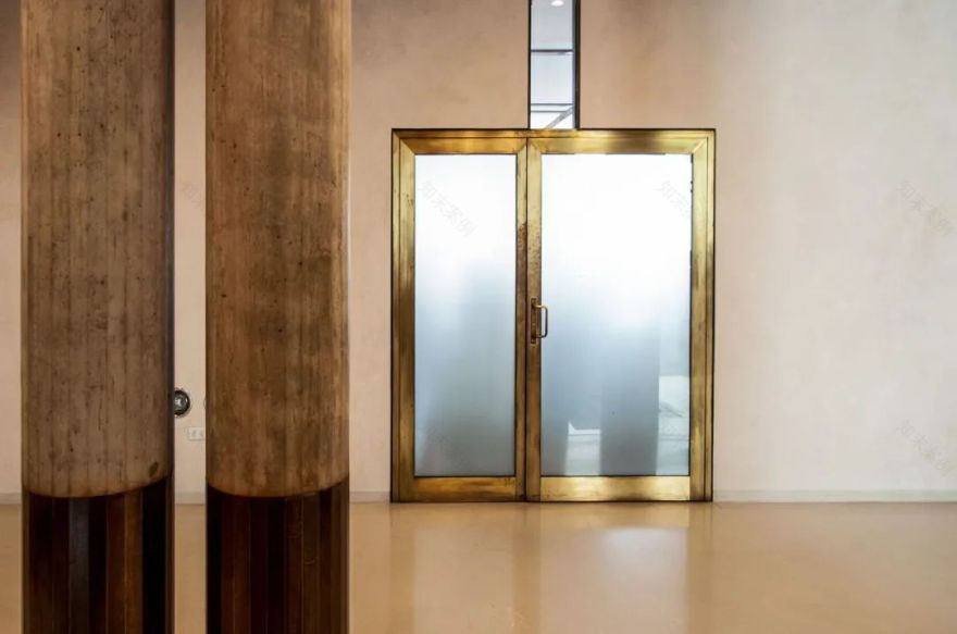 维罗纳人民银行丨卡洛·斯卡帕,阿里戈·鲁迪-24