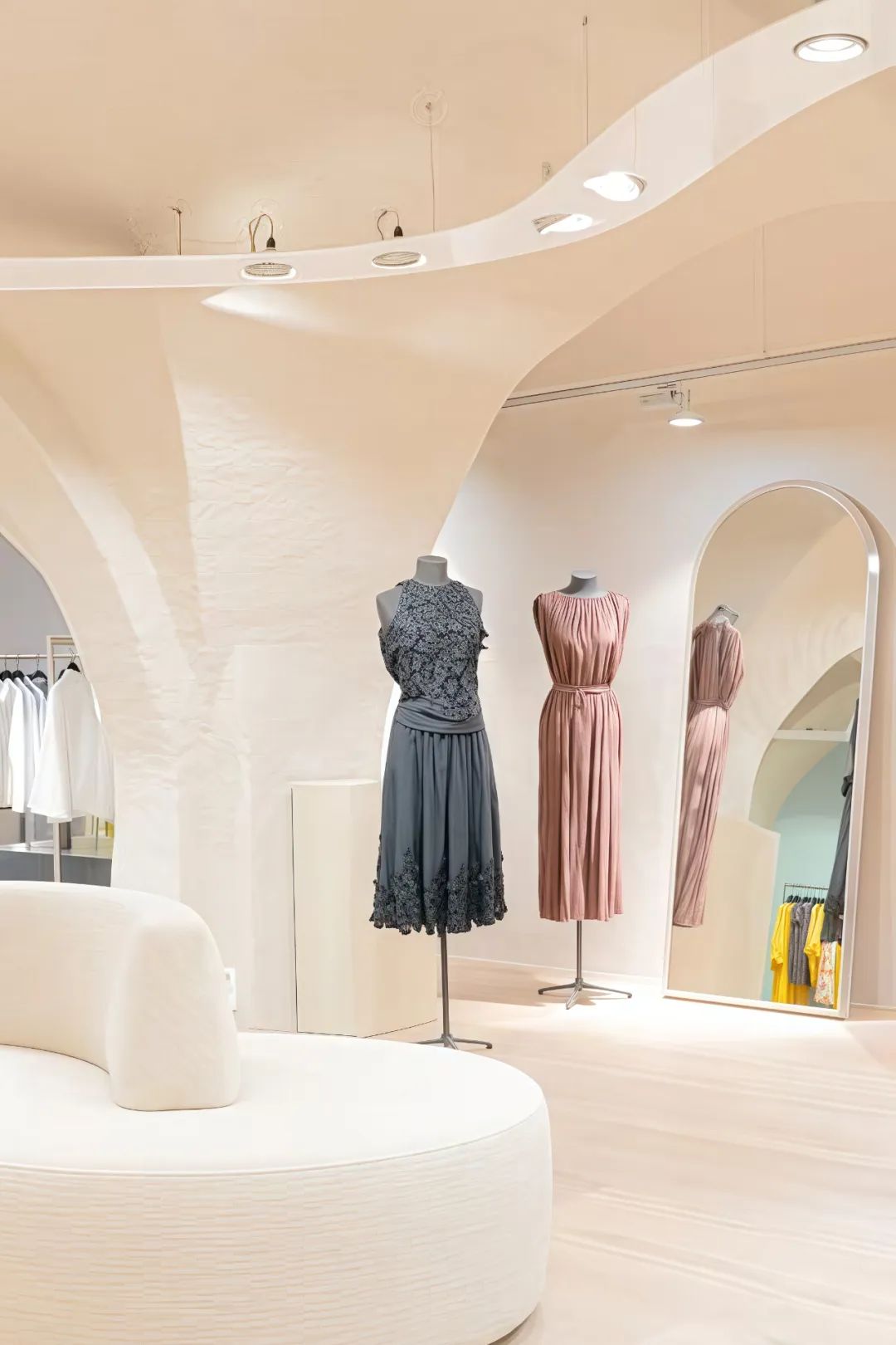 Domani精品店焕新设计丨因河畔加尔斯的安德烈亚斯·格尔策（Andreas Gerzer）-3