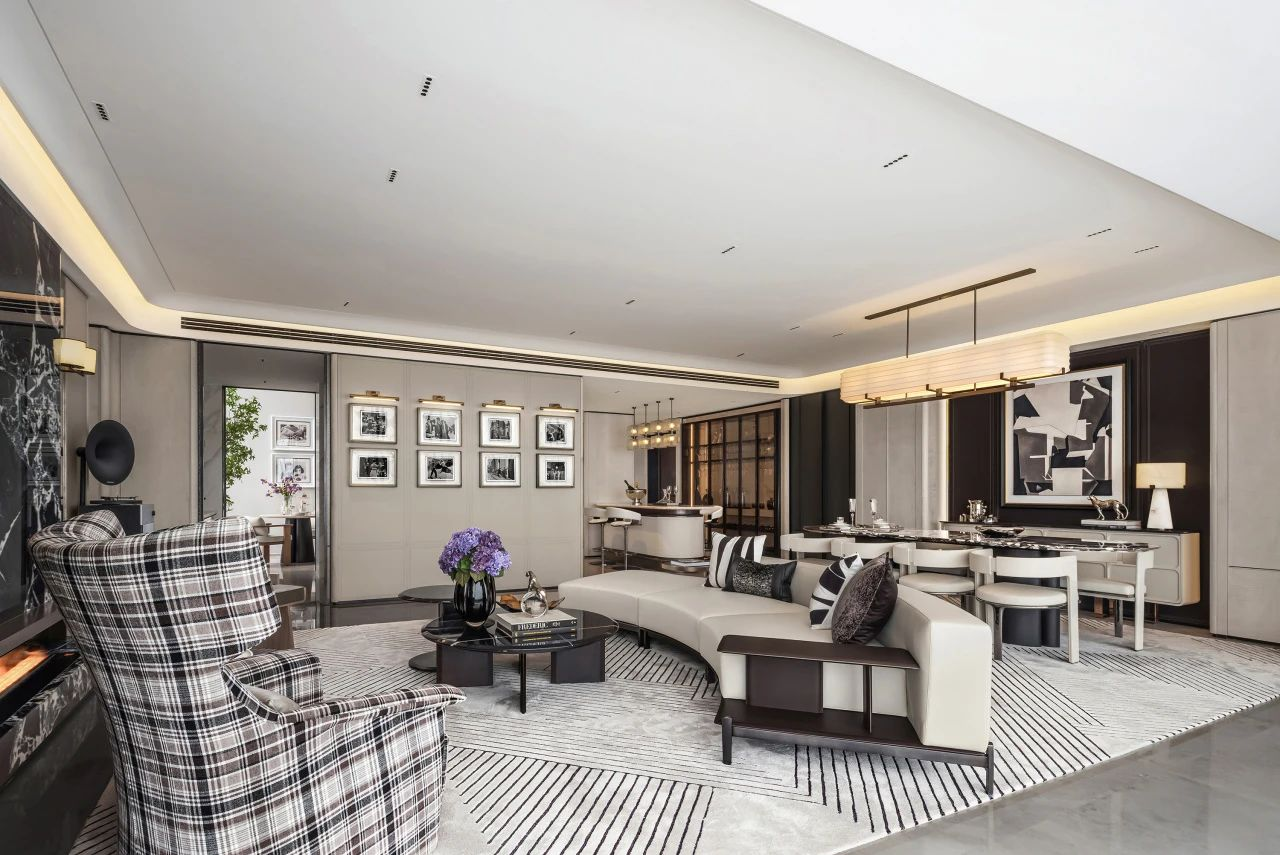 南宁轨道C11观景大平层344㎡丨中国南宁丨李益中空间设计-18