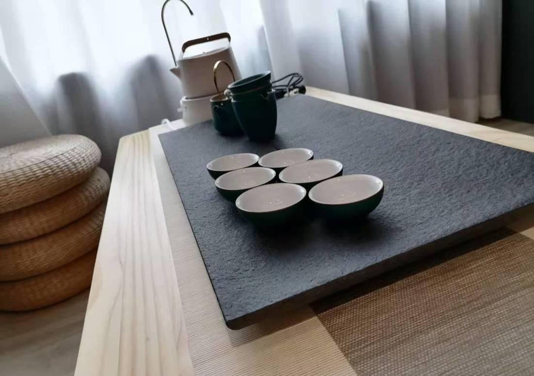 90 平米现代简约风家居设计，温馨舒适与实用并存-19