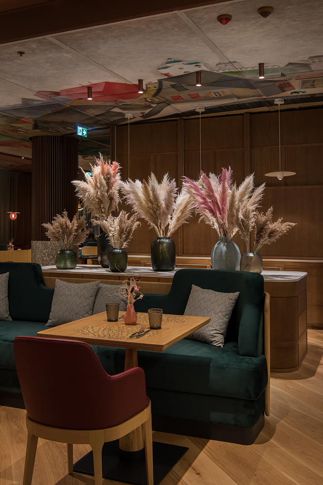 莫斯科 Mövenpick 酒店内的瑞士俄罗斯风格 Shagal 餐厅丨俄罗斯莫斯科丨Archpoint 设计局-23