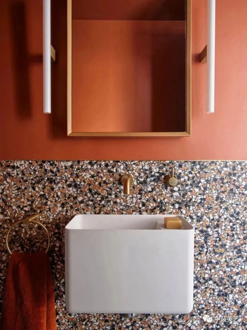 Top Color/焕发复古光彩-用对色穿越就是小Case-70