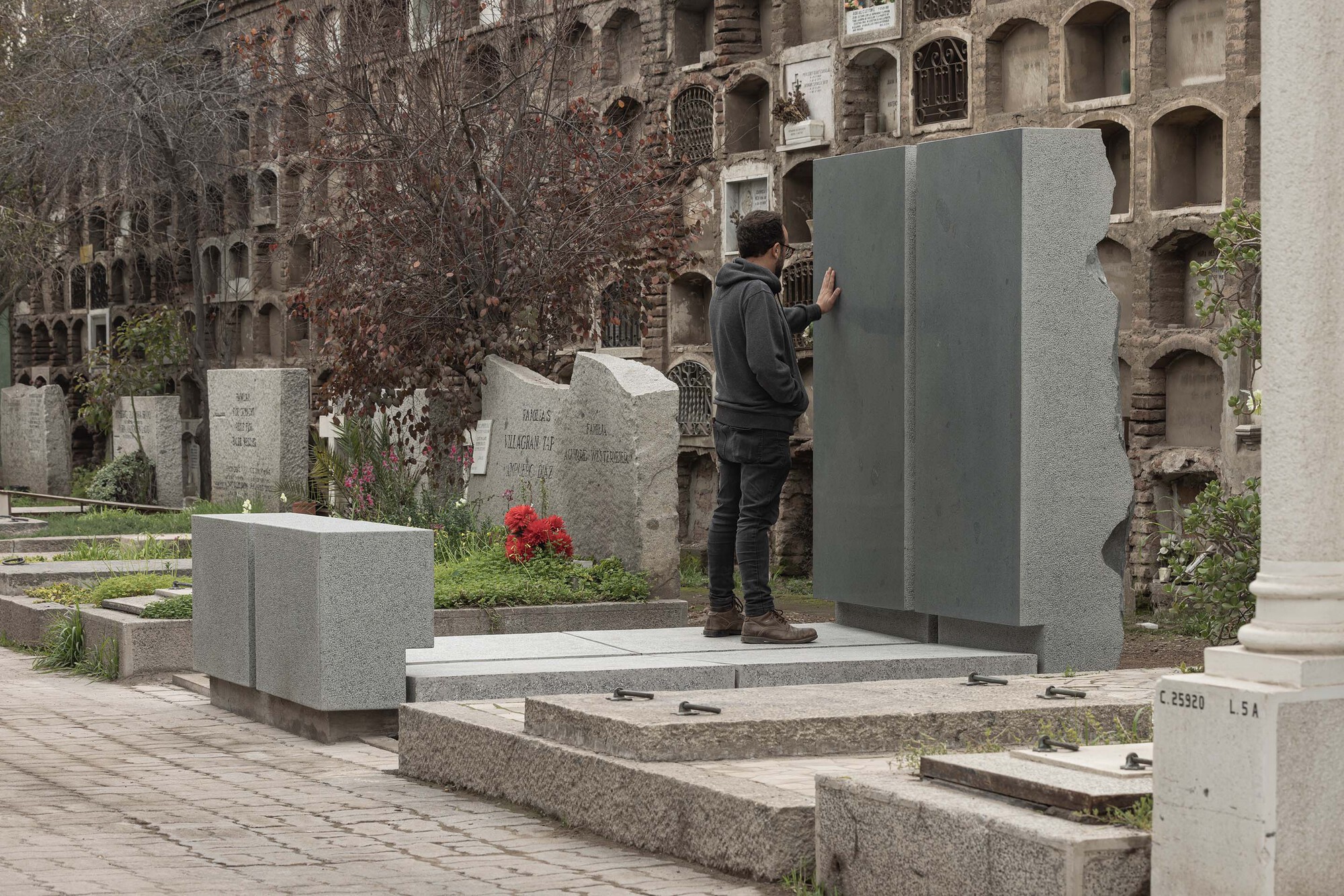 双人陵墓丨智利圣地亚哥丨Cristian Yazigi-18