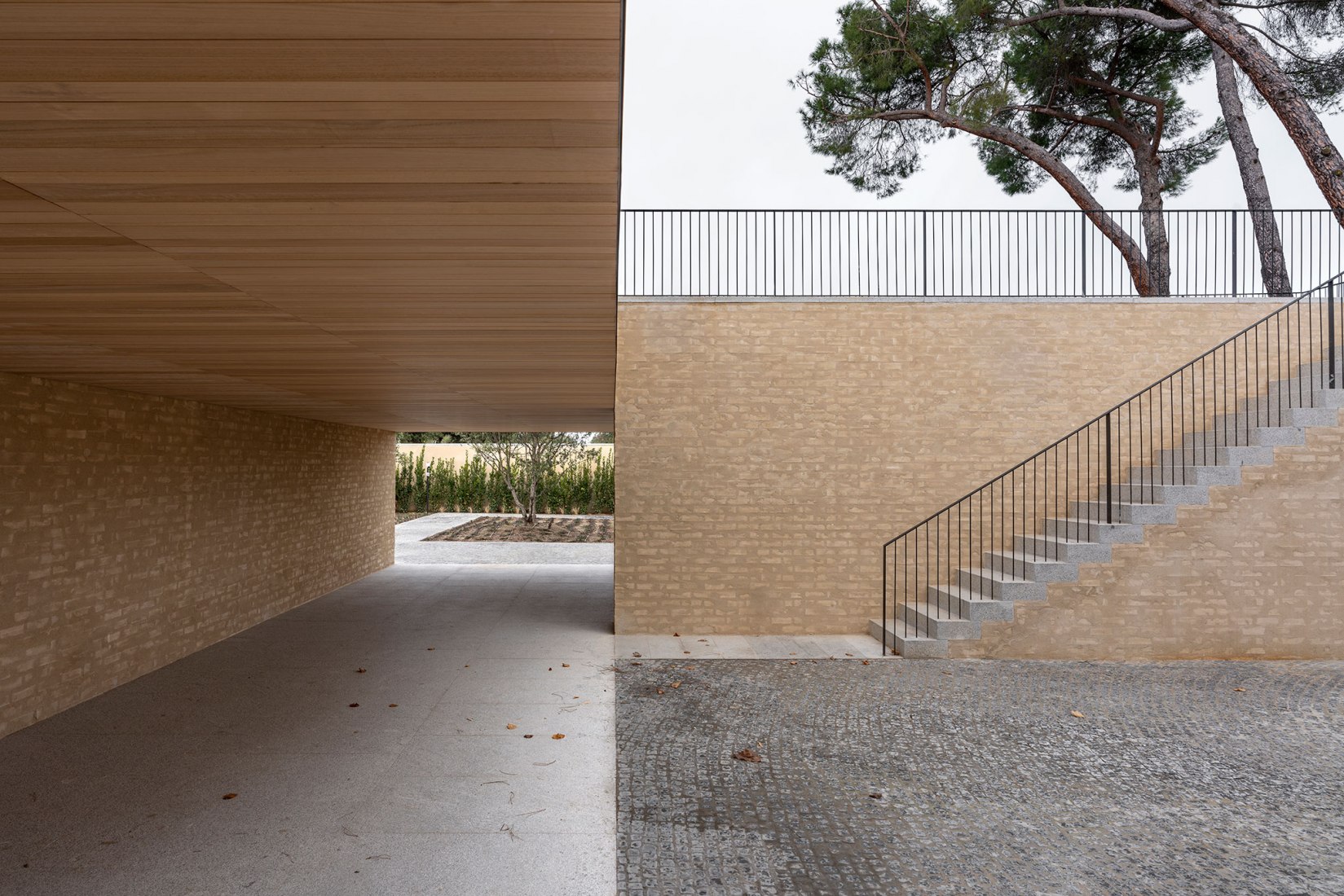 马德里Aravaca砖砌住宅丨西班牙马德里丨Tuñón y Albornoz arquitectos-21