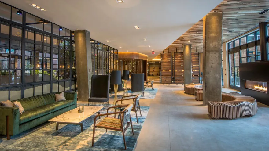 华盛顿特区 Station House 公寓 | 工业风与自然美完美融合-18