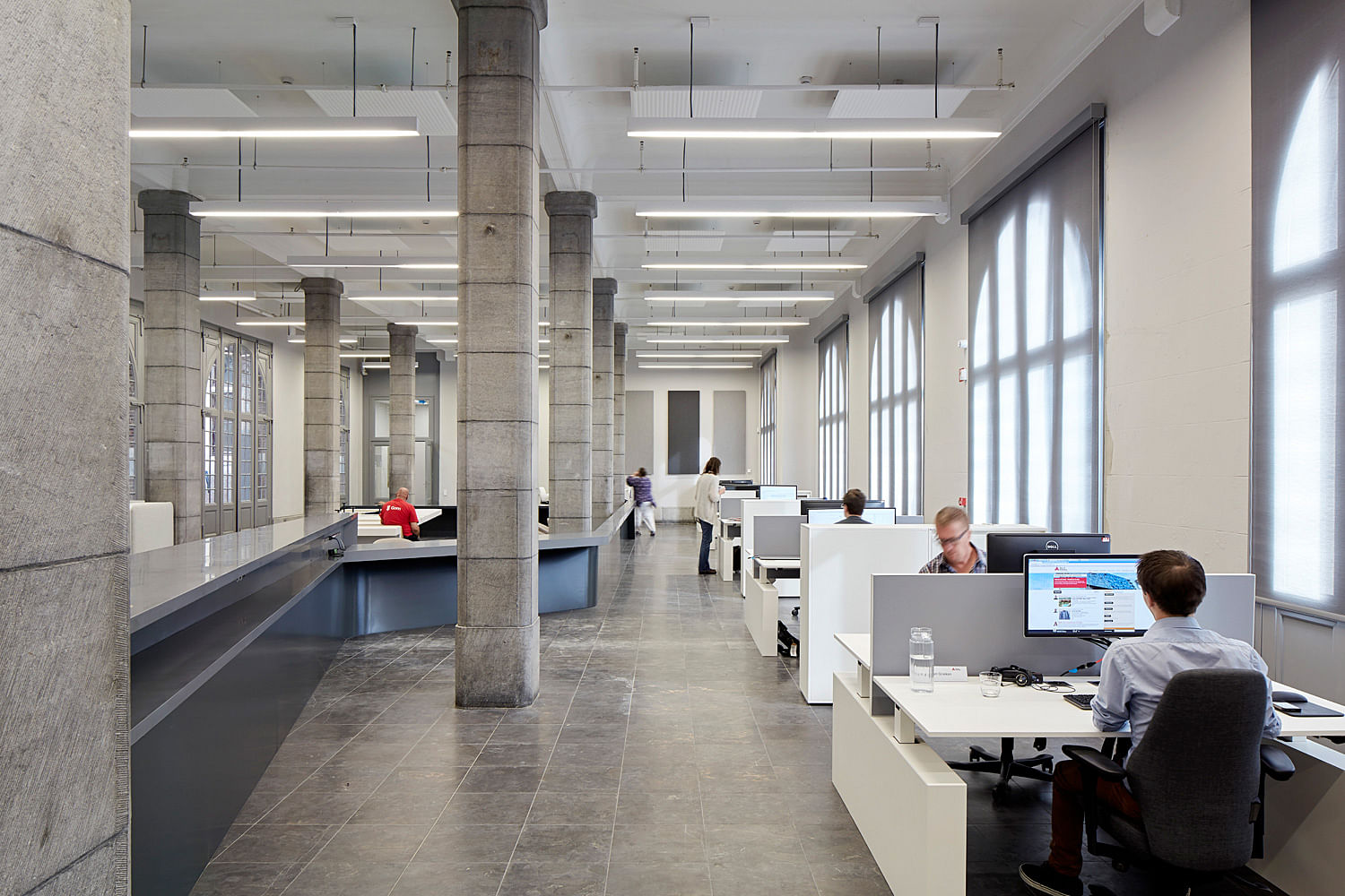 扎哈·哈迪德“漂浮”的安特卫普港口大厦丨比利时安特卫普丨扎哈·哈迪德建筑事务所（ZHA）-19