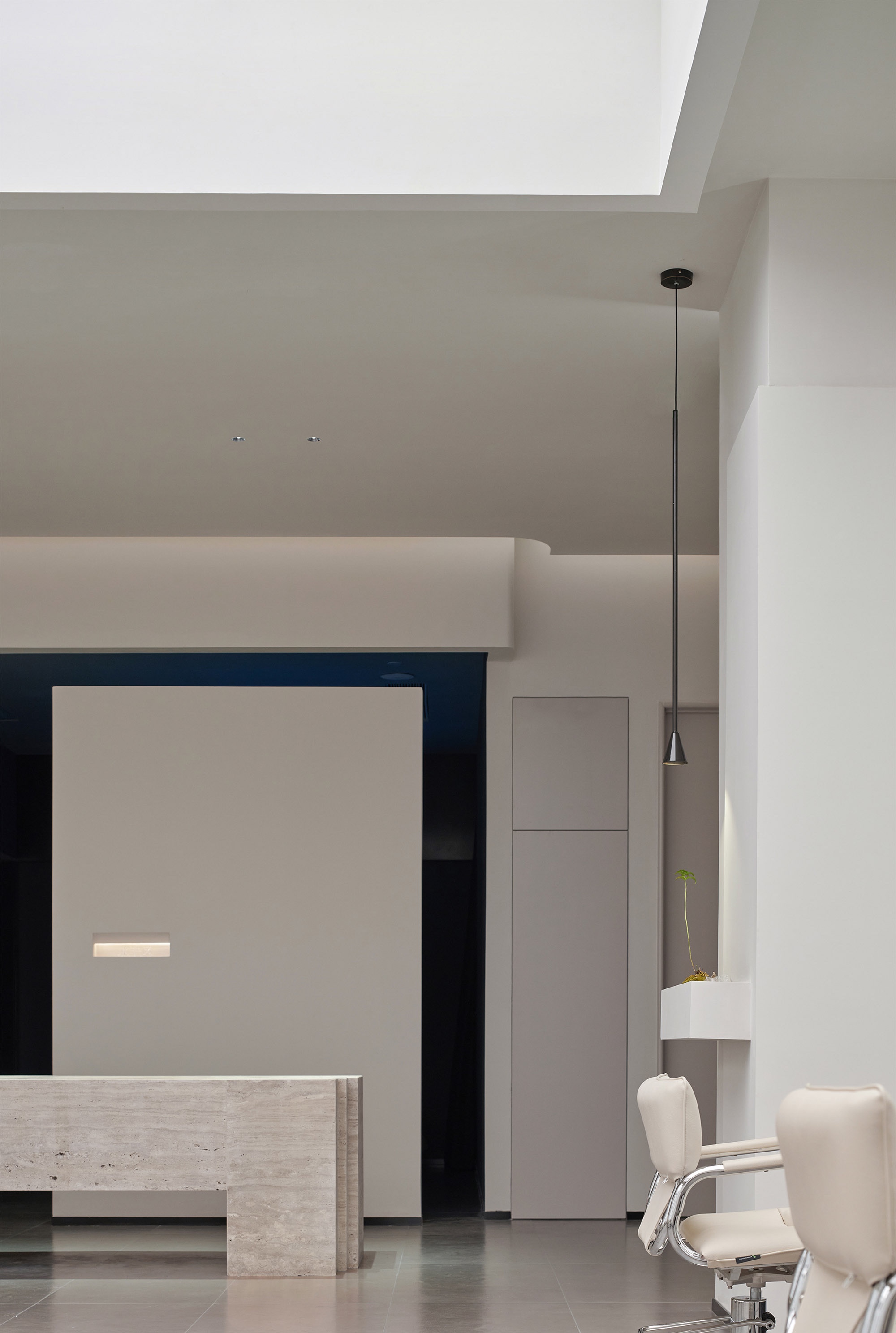 现代中古风理发店丨中国杭州丨尔景空间设计-0