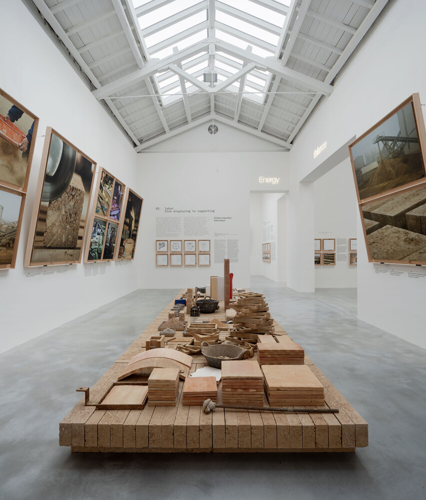 2025威尼斯建筑双年展西班牙馆“Internalities”展览丨法国尼斯-16