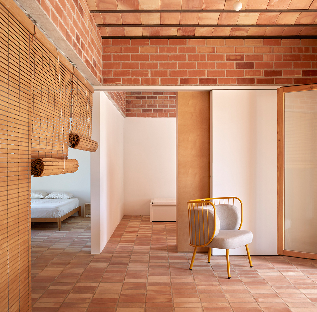 极简与高效 | Valencia 市郊的节能家居-3