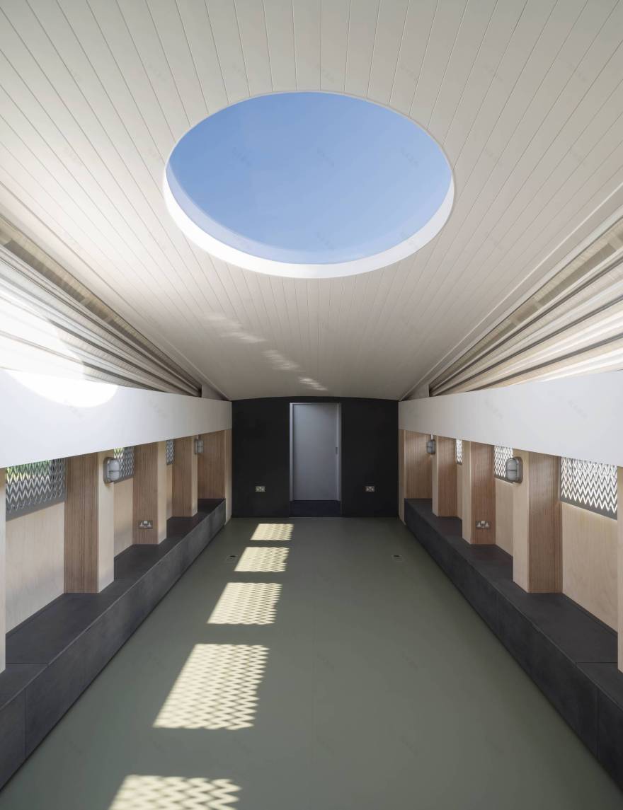 浮动教堂丨英国伦敦丨Denizen Works-17