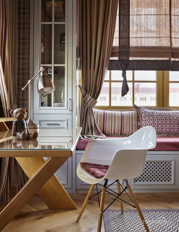 俄罗斯奥廖尔公寓 | 独特的蓝绿色调设计-13