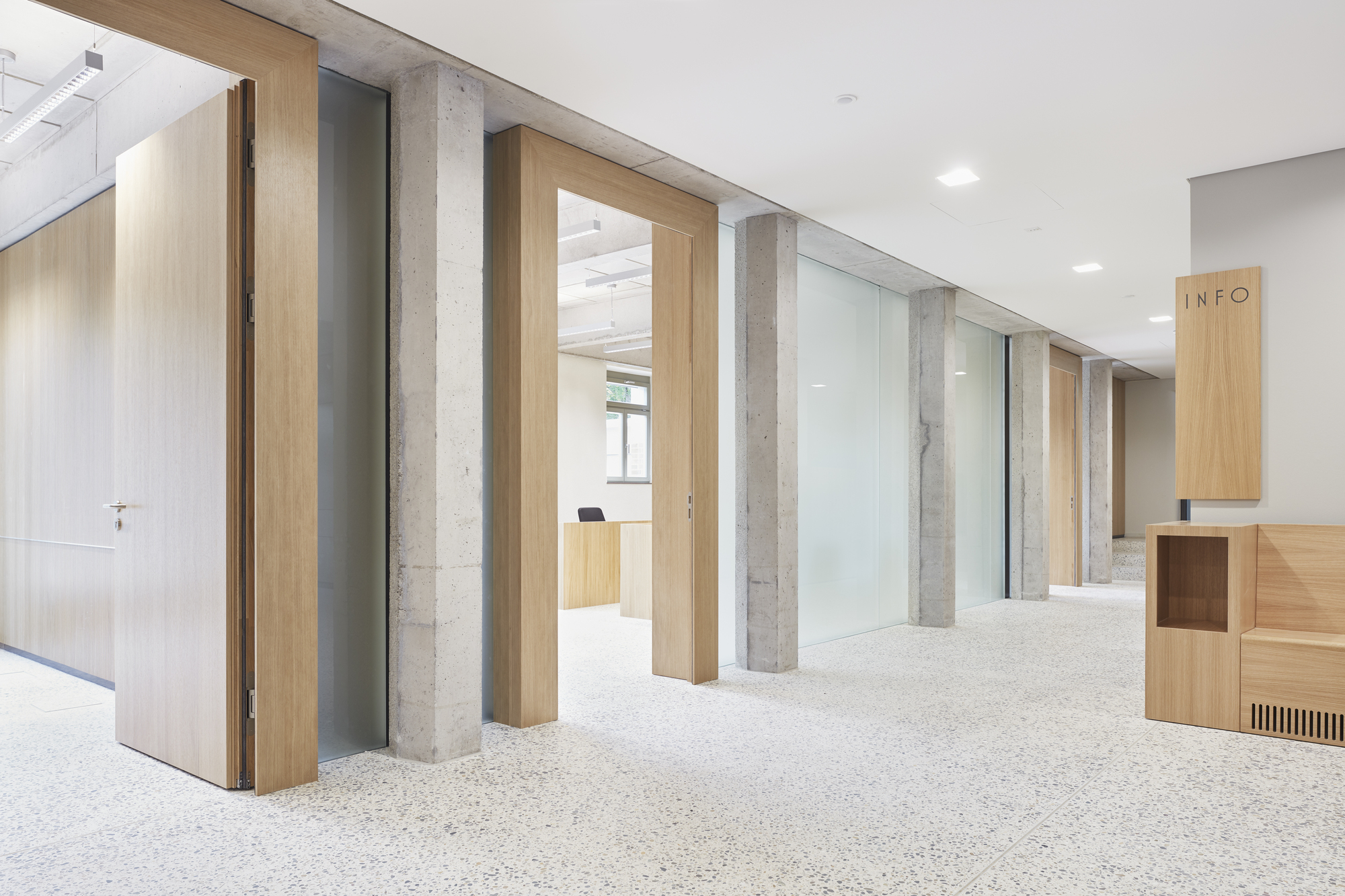 蒂宾根地区法院翻新丨德国-20