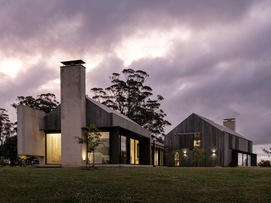 Highlands House · 木结构雕塑画廊别墅设计丨巴布亚新几内亚南部高地丨Luke Moloney Architecture 事务所-29