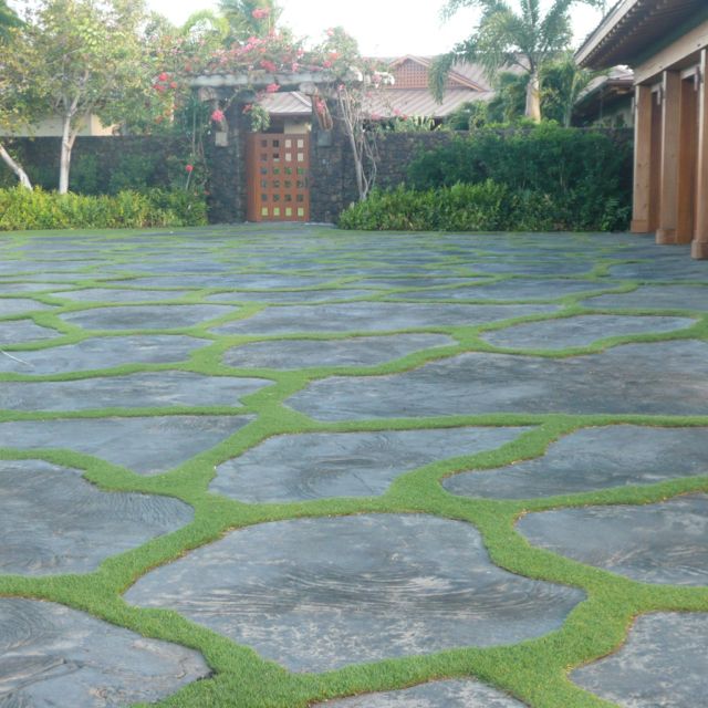 americas 9 coolest driveway designs ever-11