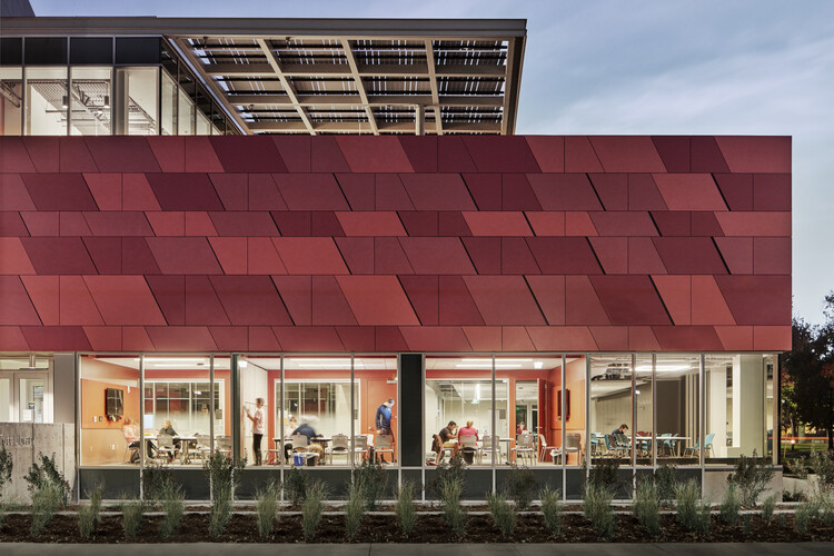 色彩的力量 · Swisspearl 的环保色彩技术丨瑞士-15