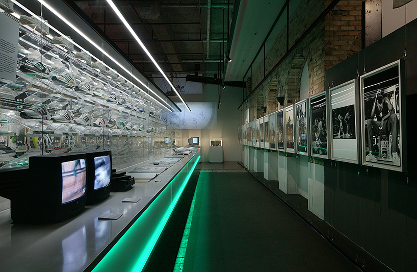 阿迪达斯 EQT 运动鞋展“媒体室”-18