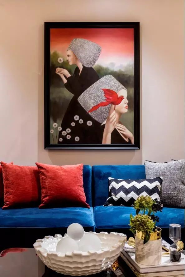 前卫艺术融合自然元素，打造浓烈色彩的现代空间-3