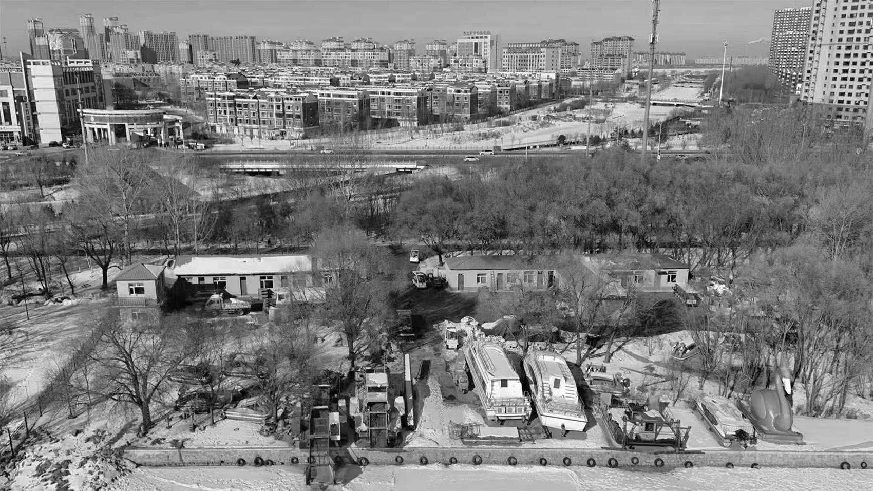 黑龙江大庆滨洲湖工业遗存的商业活化丨中国大庆丨慢珊瑚设计-7