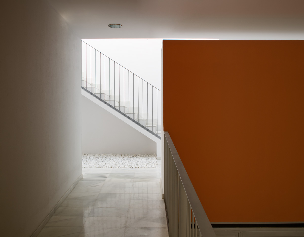 圣卢卡尔历史中心的 9 套住宅丨Fernando Suárez Corchete-18