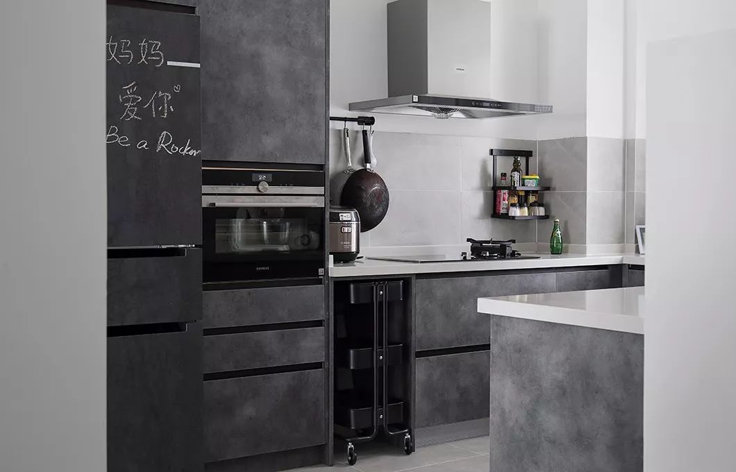 《浪漫风情》演绎多元素平衡设计，打造舒适宜居空间-35