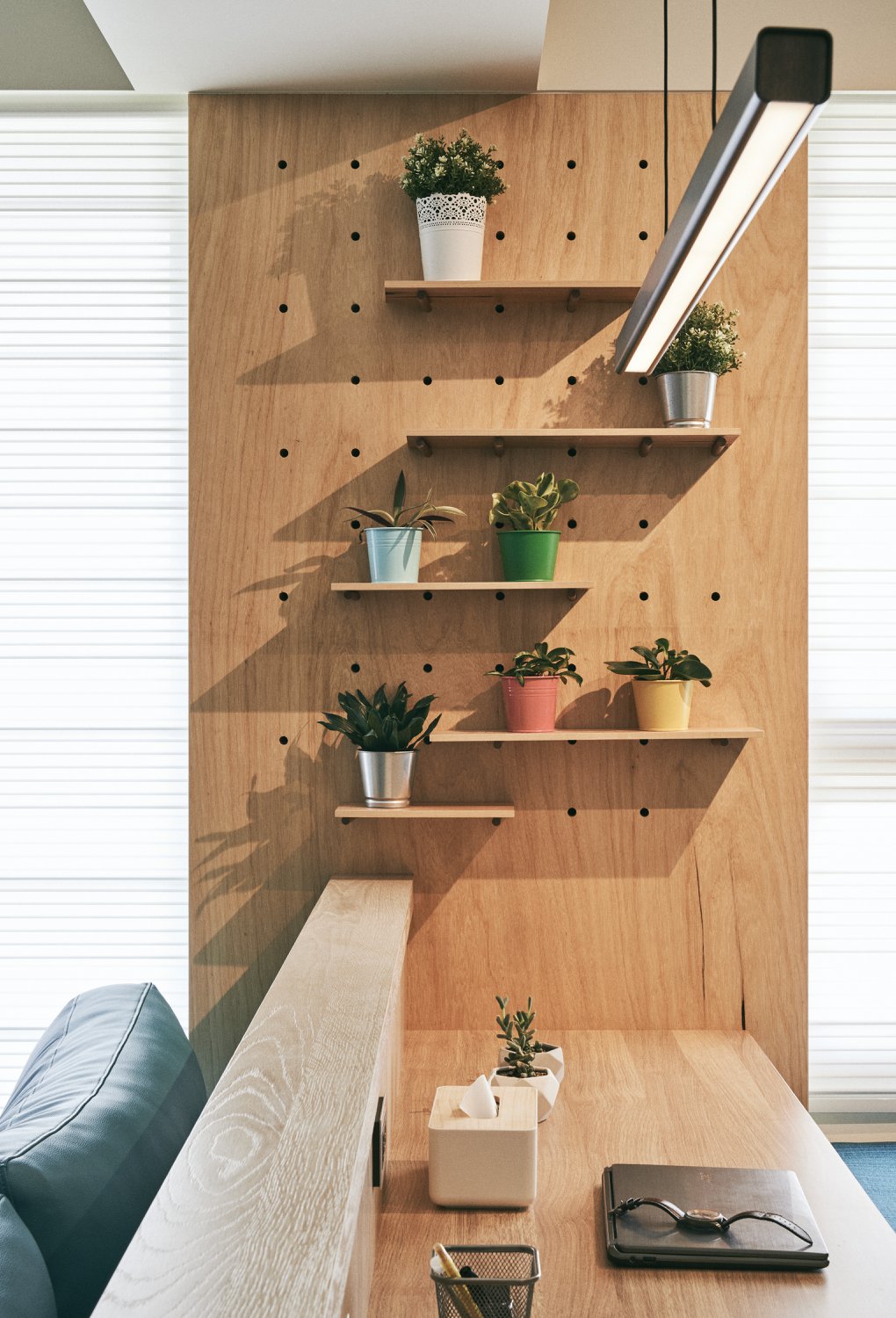 台中现代简约家居，自然光线与个性化设计完美融合-16