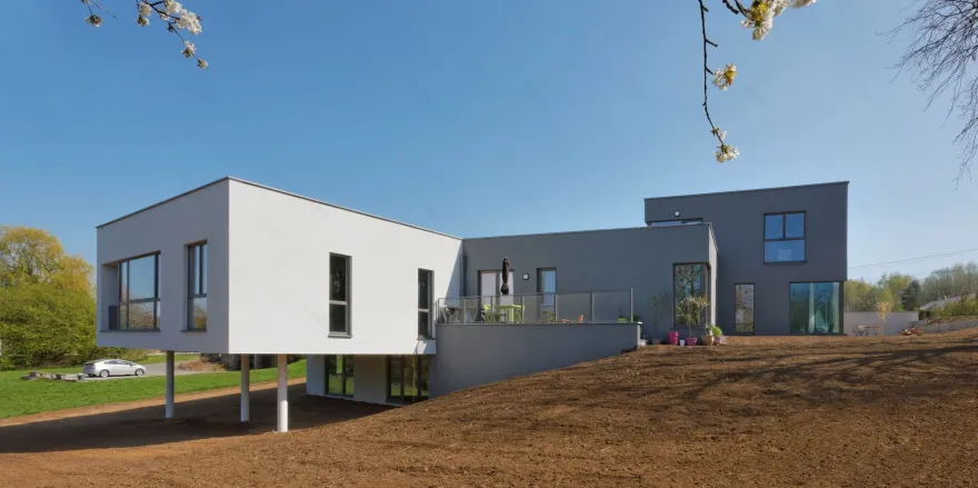 比利时 Dinant 住宅区医疗多诊所与公寓设计-17