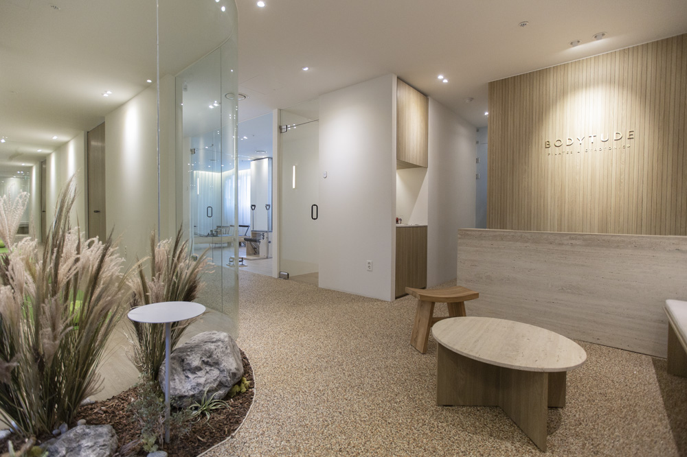 韩国知名设计师打造 50 平米白色木色调高品质室内设计-4