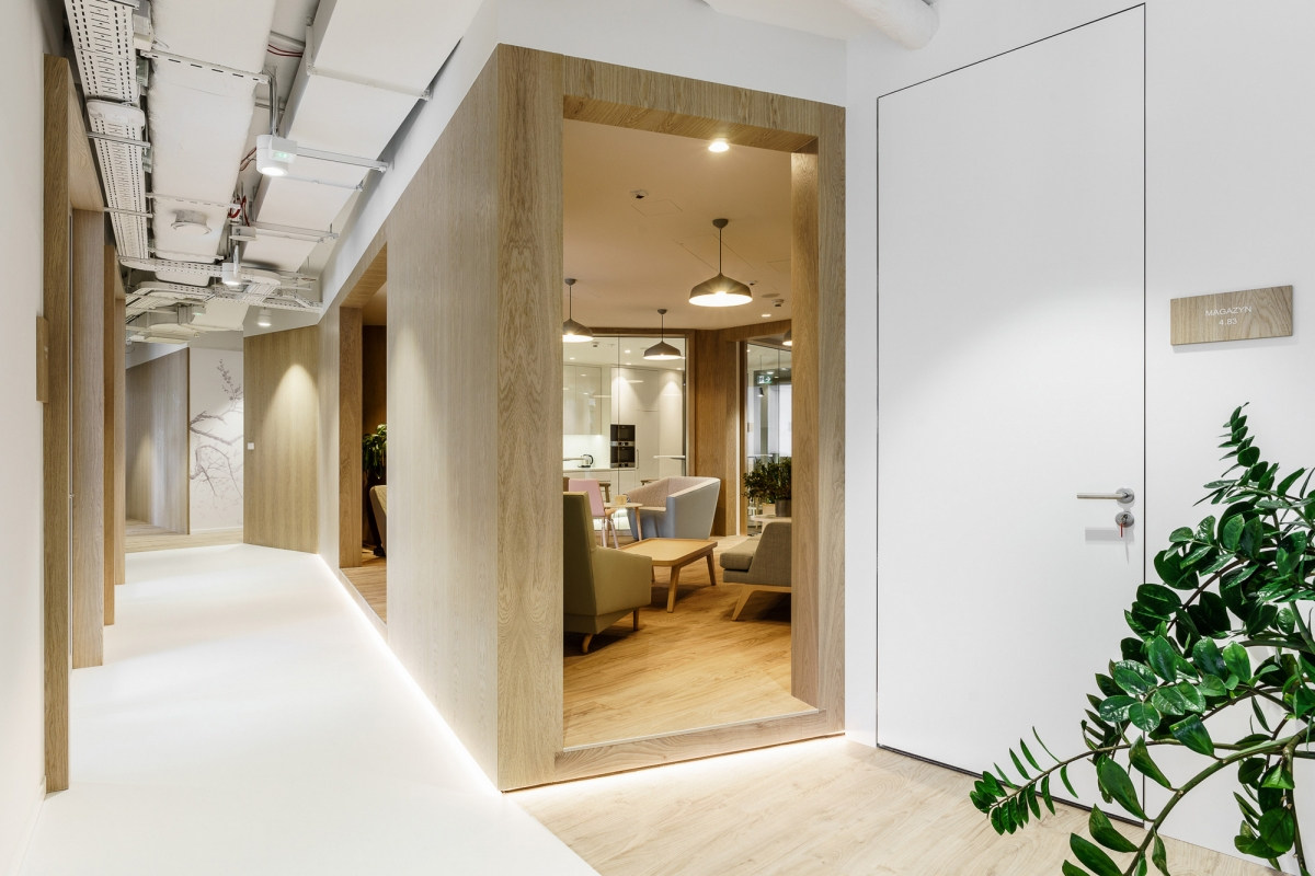 简约几何温馨和风,和 pharmaceutical Warsaw 办公室设计-9