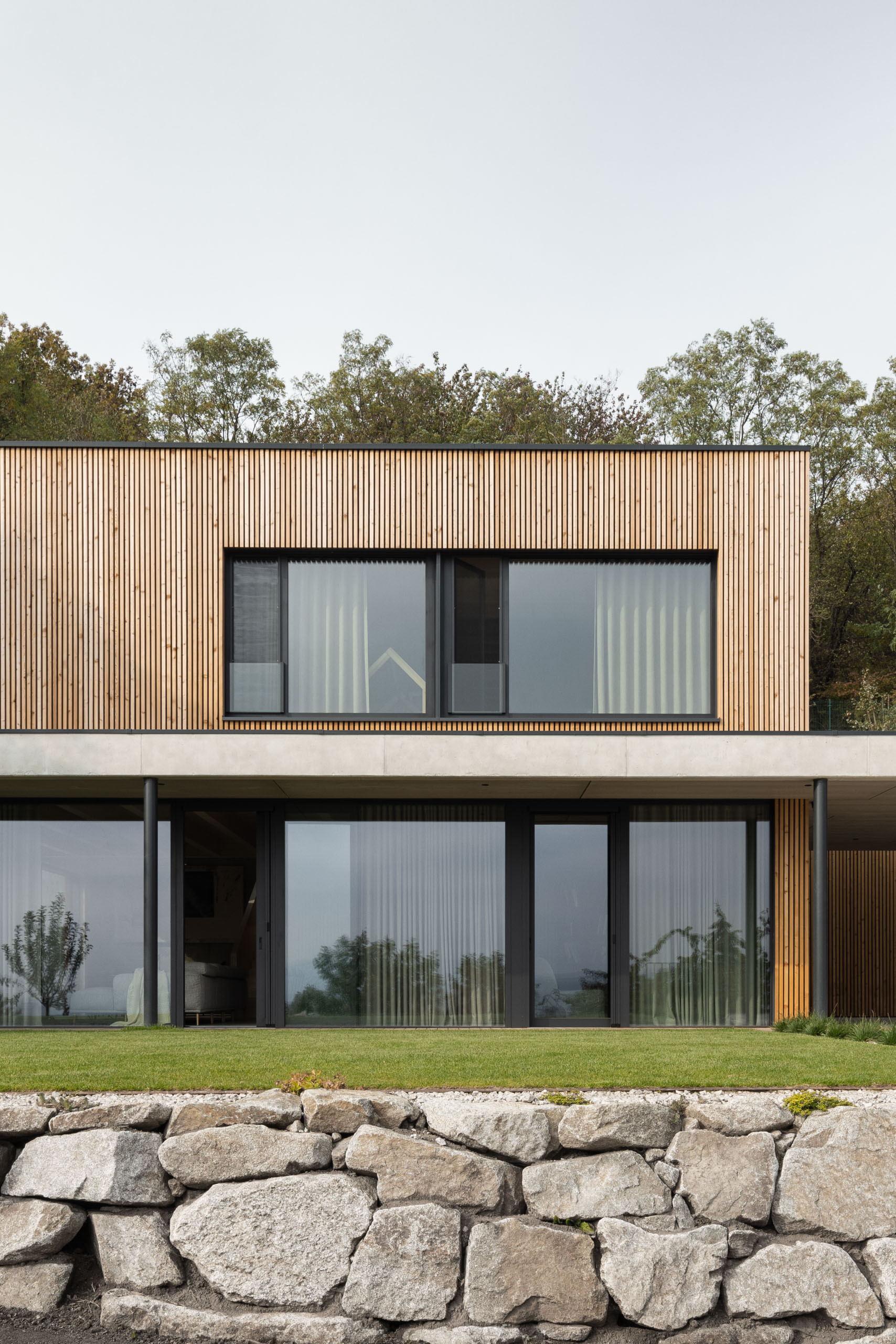 杜布拉芙卡之家丨斯洛伐克布拉迪斯拉发丨gmb.-26