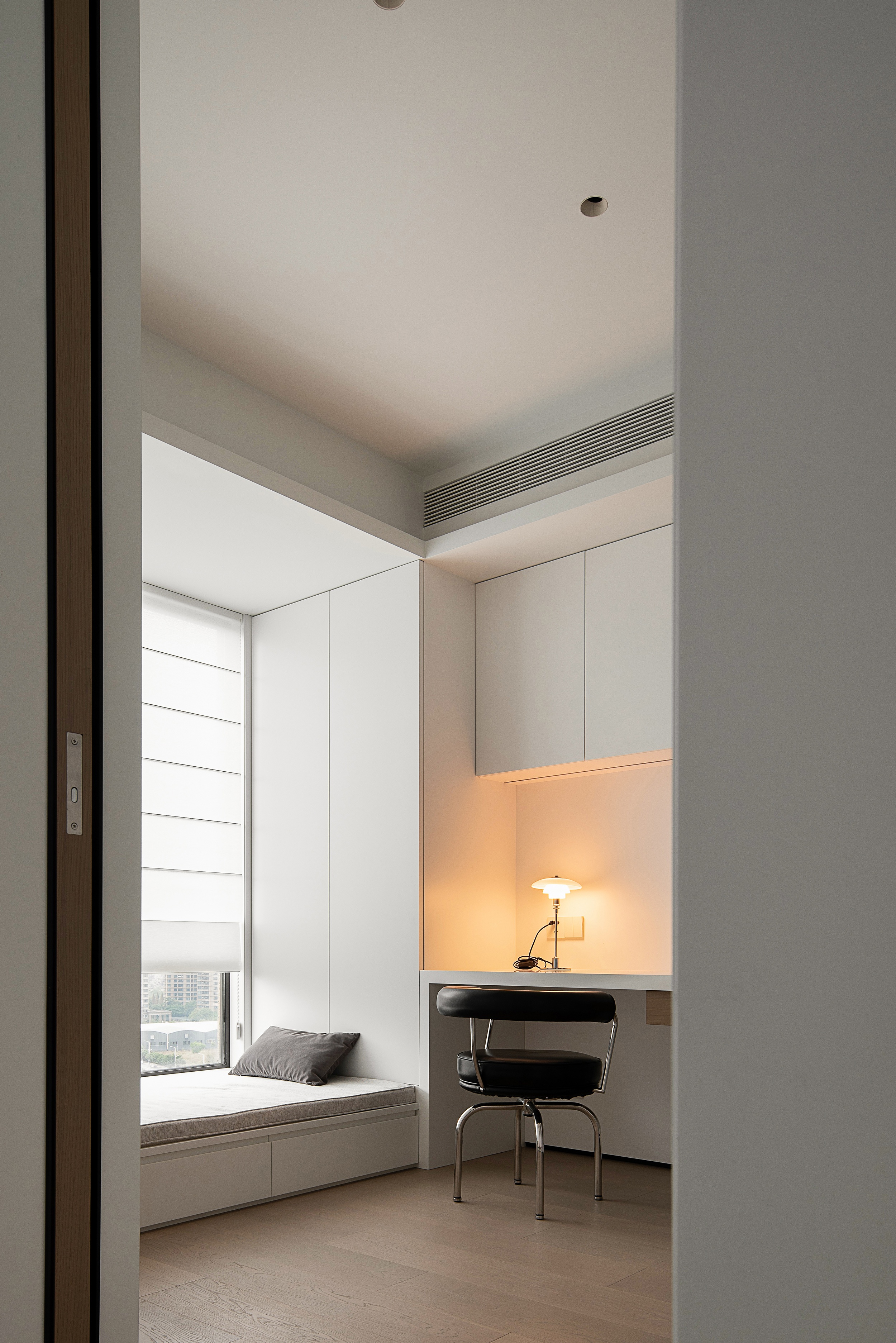 瑞安跃层现代简约婚房设计丨中国温州-25