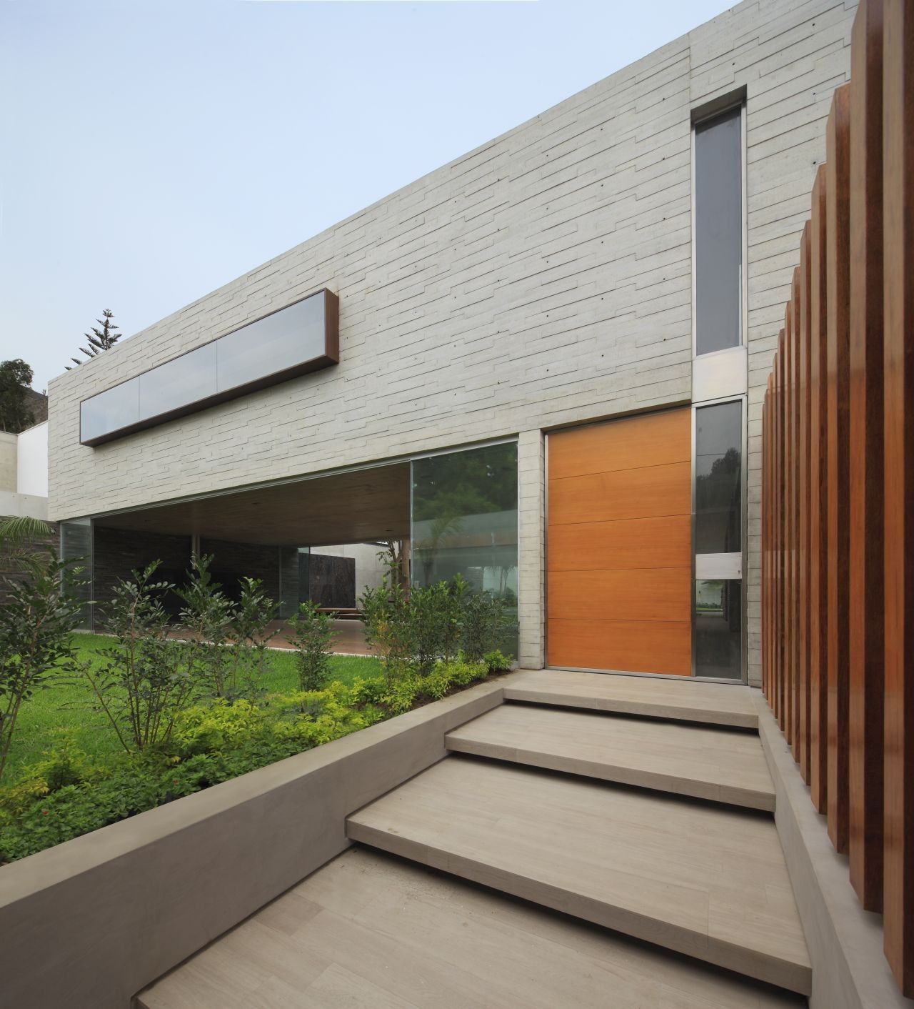 绿意盎然的空间艺术—— La Planicie House II-36