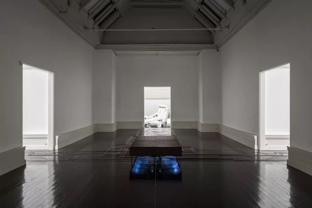 哥本哈根“我不想活，我不想死”艺术装置解读-6