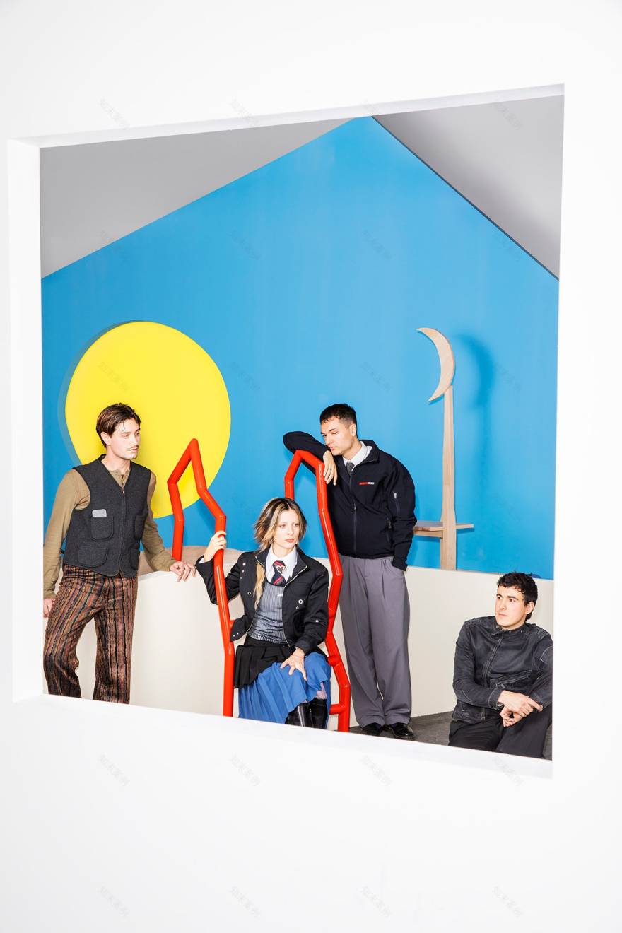 ARCOmadrid 2023 | Casa Antillón 带来色彩斑斓的“在地中海岸”装置艺术-27