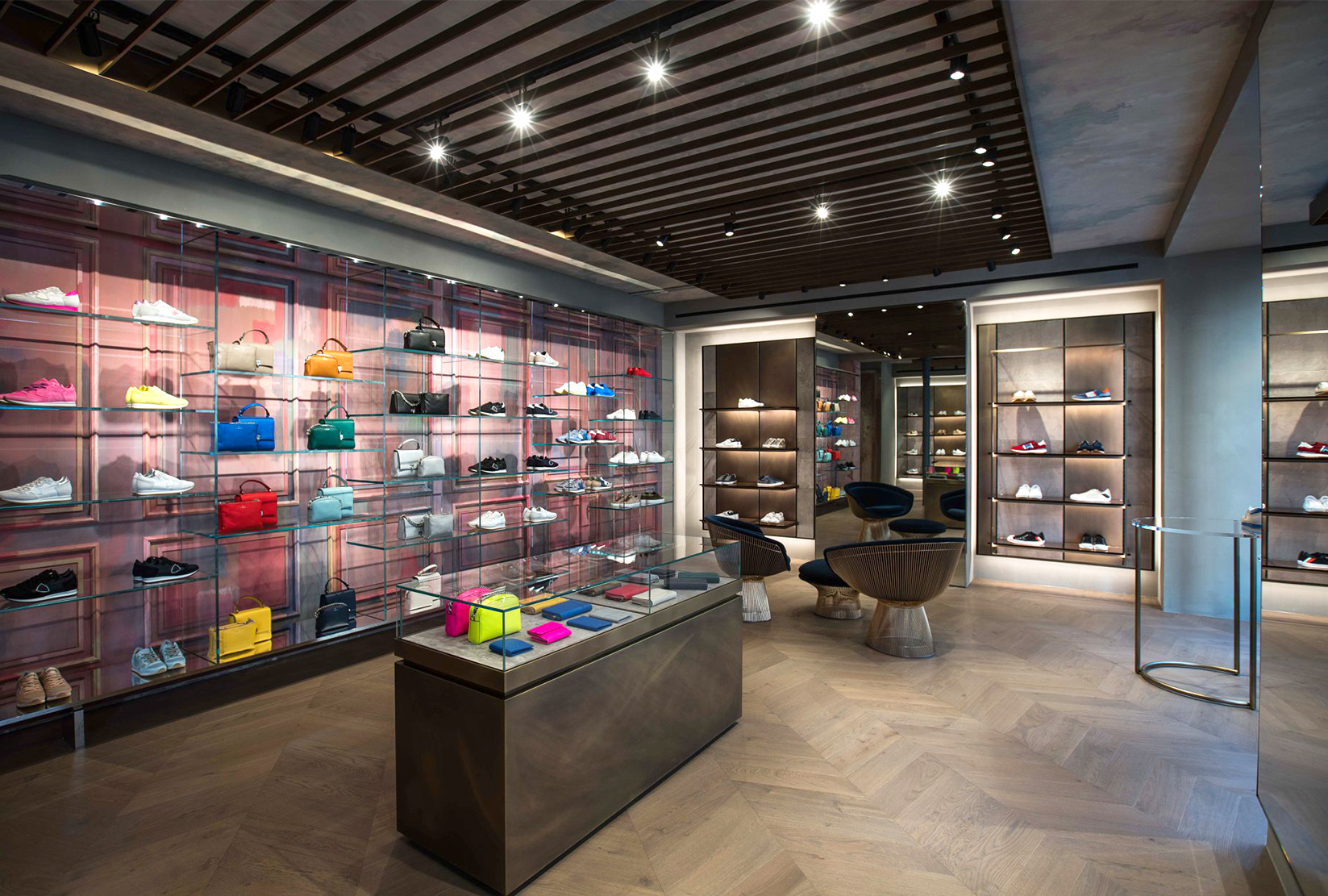 巴黎菲利普模特精品店丨法国巴黎丨Marco Costanzi Architects-8