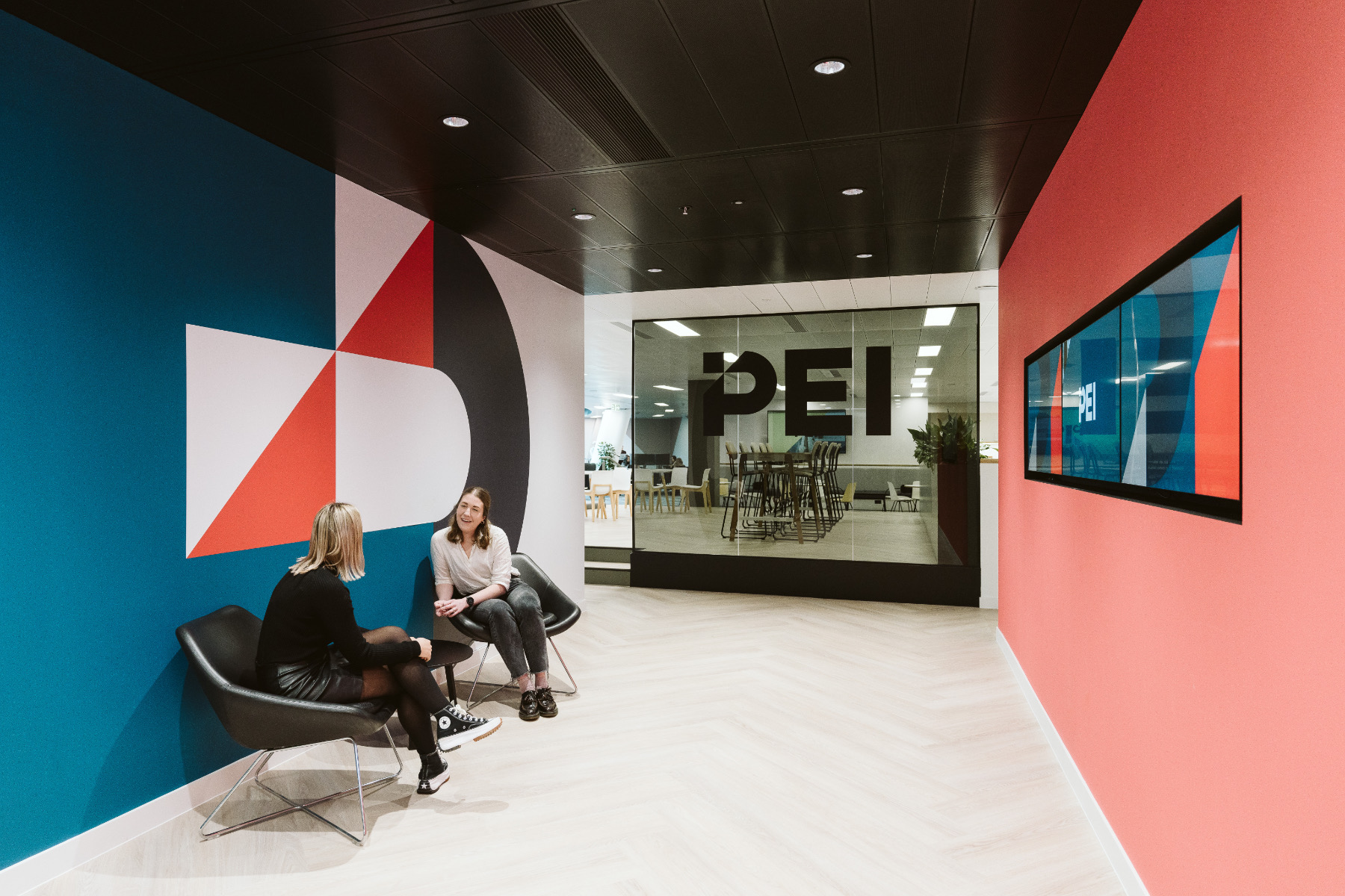 A Look Inside PEI Media’s New London Office - Officelovin'-0