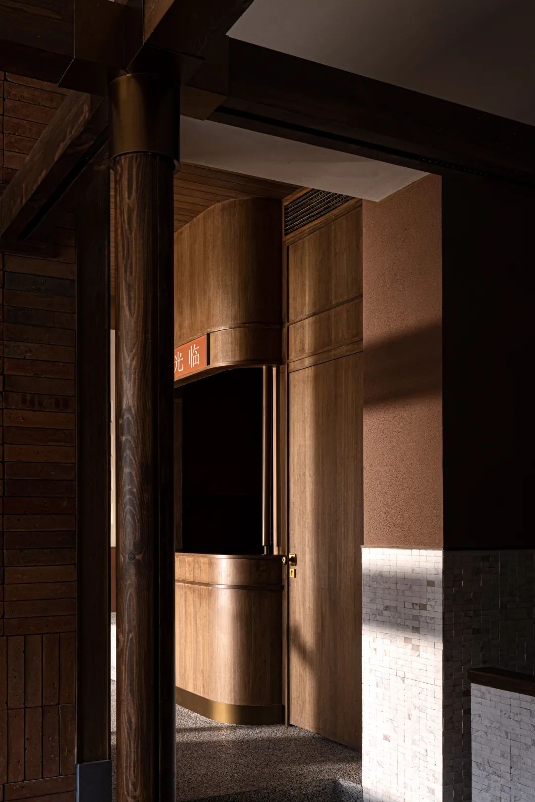 重庆火锅 · 市井烟火的简璞设计丨中国重庆-9