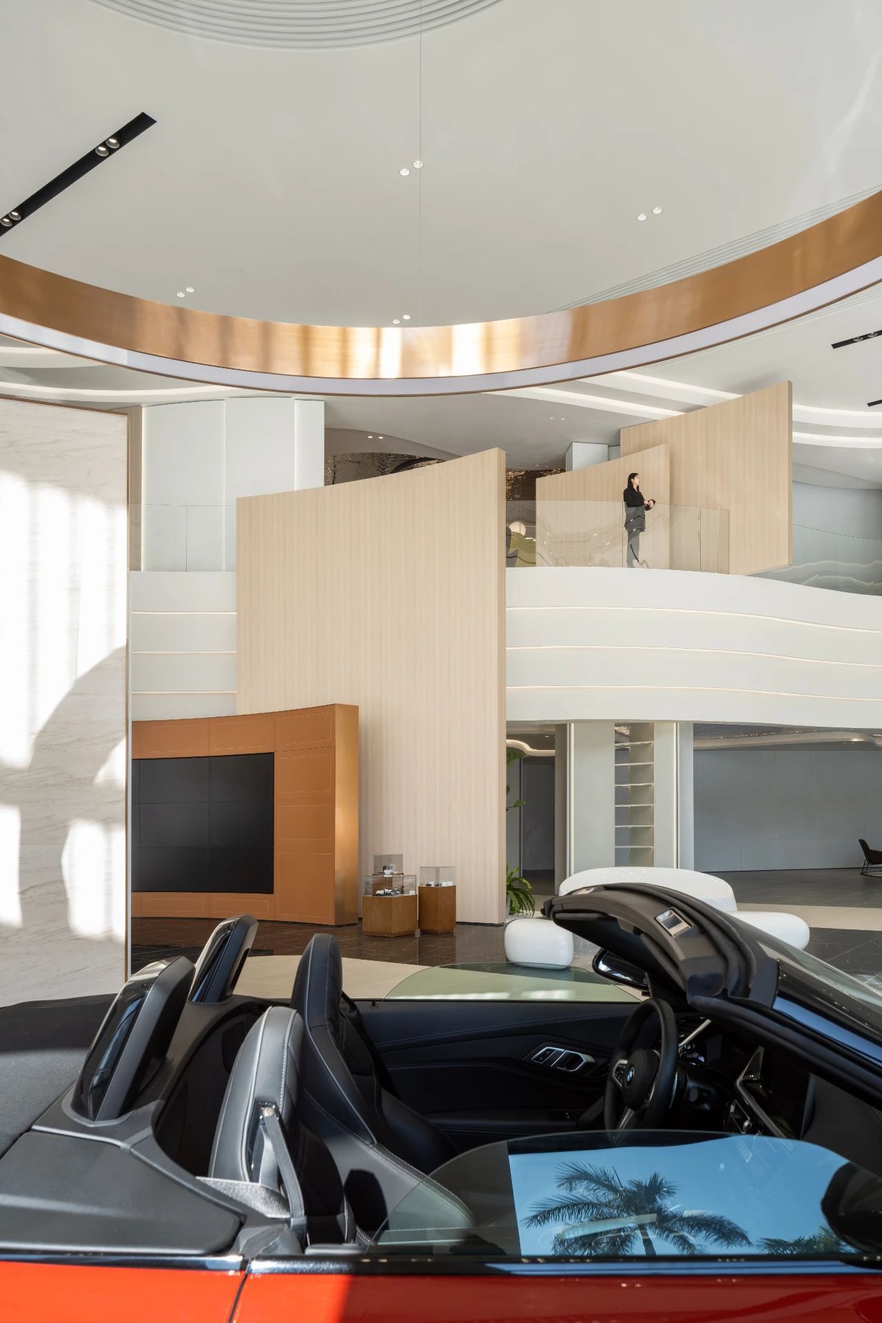 BMW 宝马前海客户体验中心丨中国深圳丨ARCHIHOPE 朱海博建筑设计事务所-14