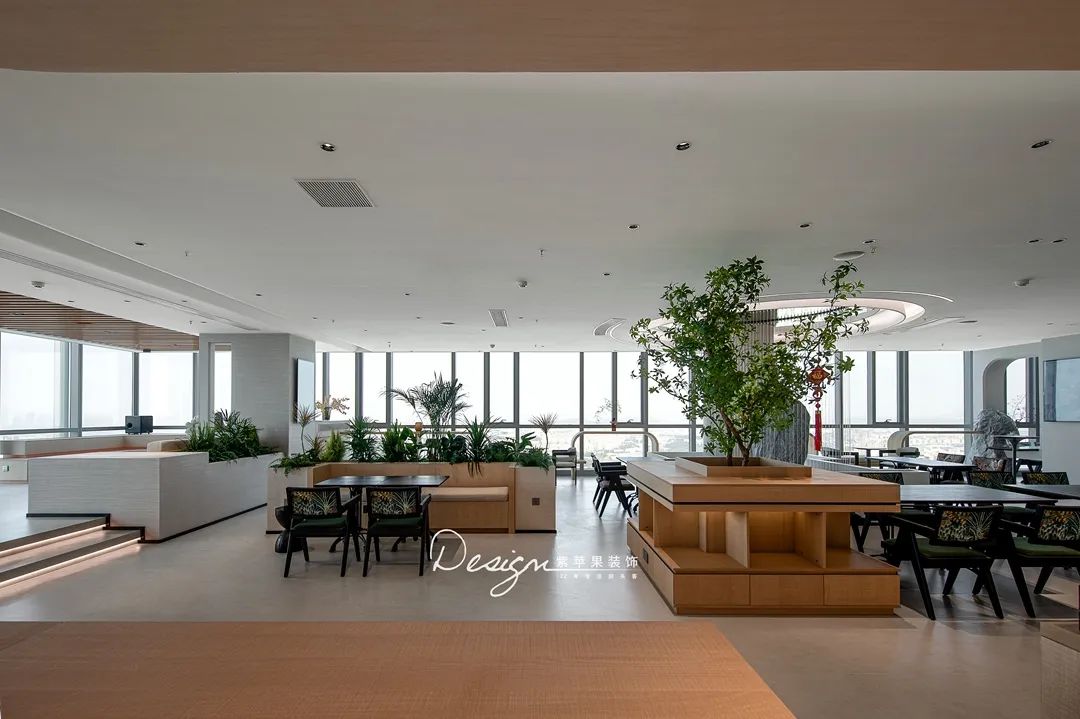 国际口腔医疗教育中心丨中国云南丨紫苹果装饰-26