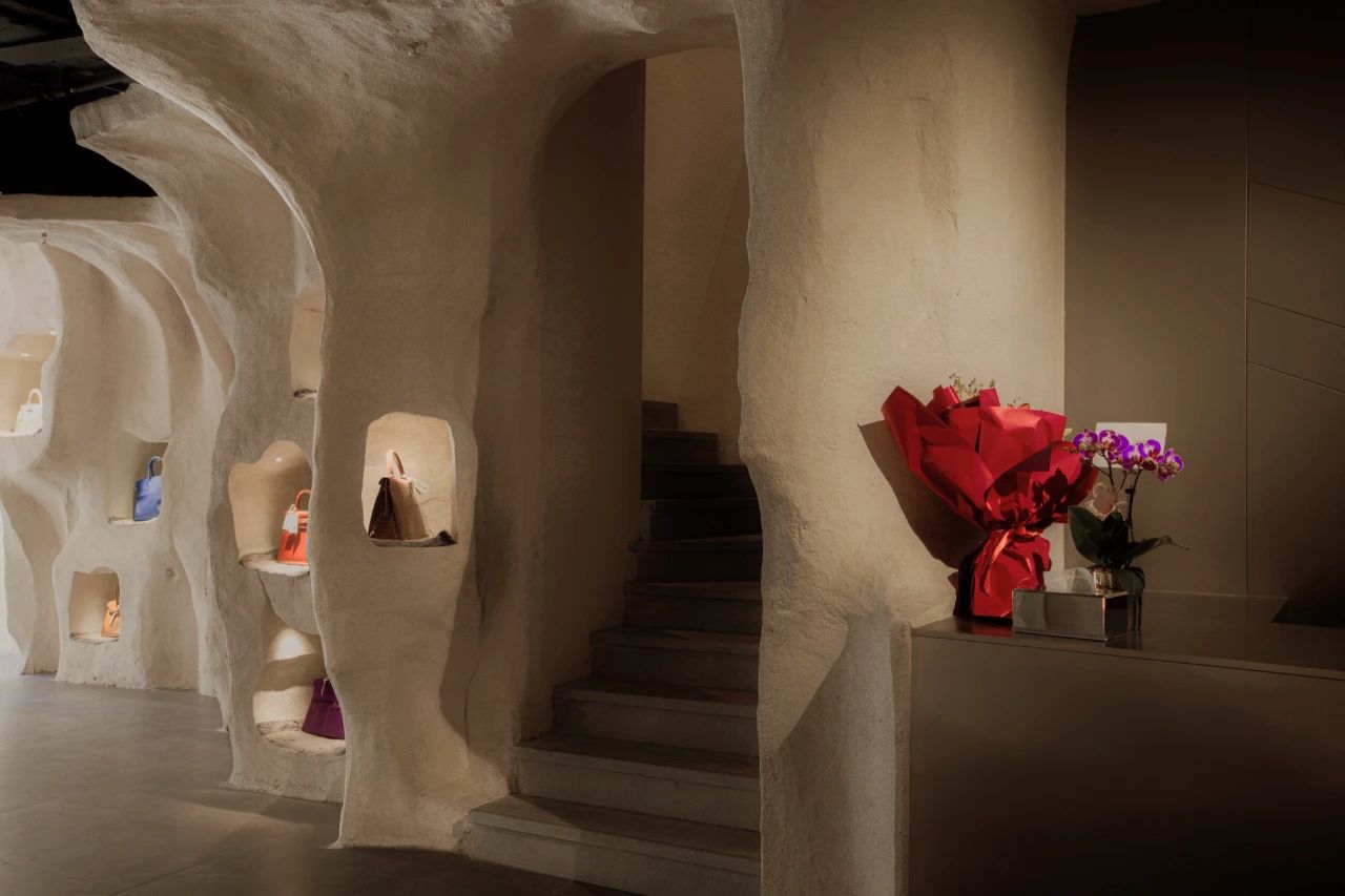 ブランド楽市 X ROOROY 联名买手旗舰店丨中国上海丨M21 设计中心-13