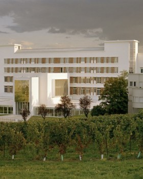 克莱蒙费朗建筑学院教学楼,法国,du Besset – Lyon