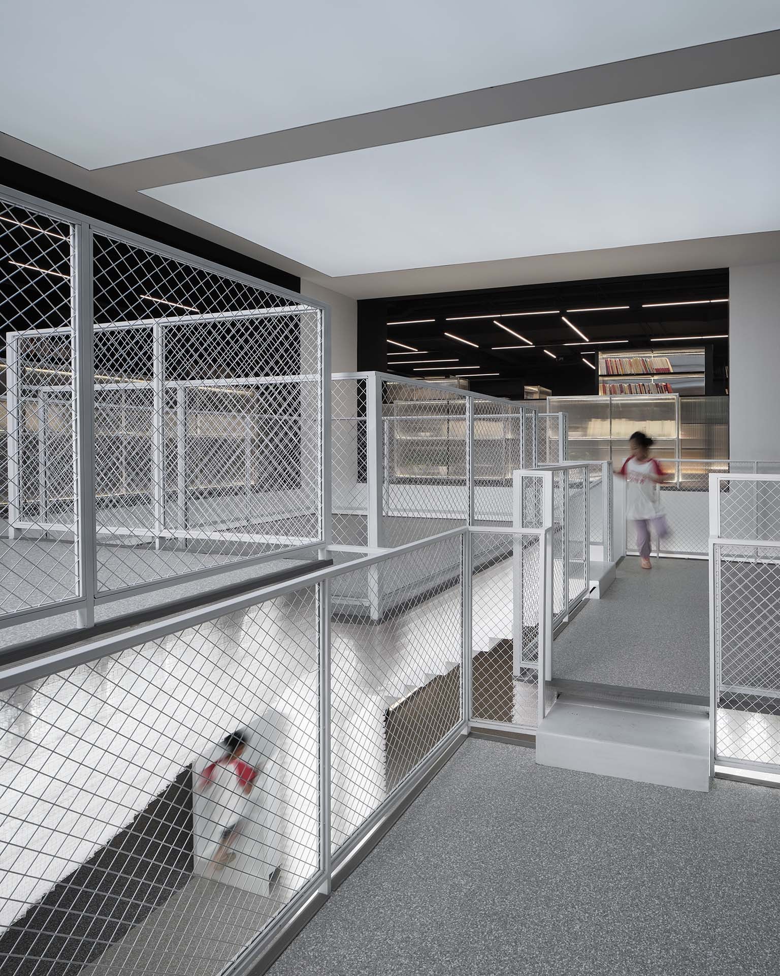 Office Warehouse 内的咖啡和阅读空间改造丨中国上海丨HCCH Studio-23