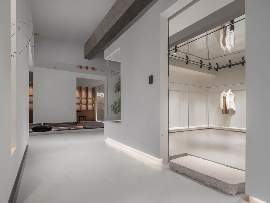 宇裳菲尔服饰丨中国深圳丨LubanEra·Design(鲁班时代建筑装饰设计)-96
