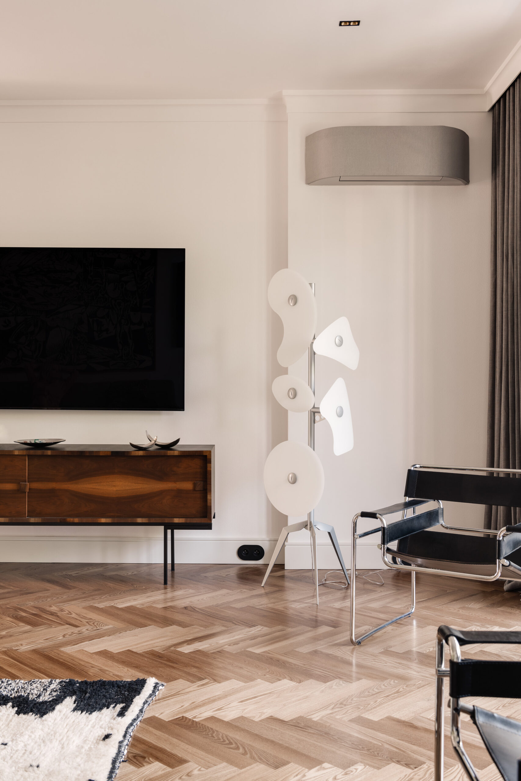 Starej Ochocie老建筑内公寓设计丨波兰华沙-12