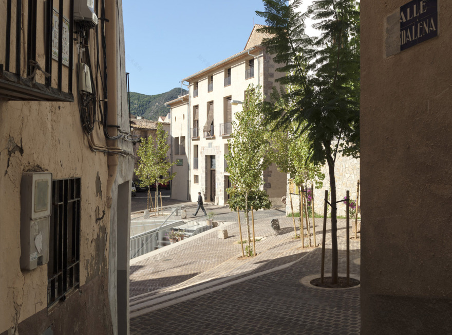 犹太教堂广场改造丨西班牙-47